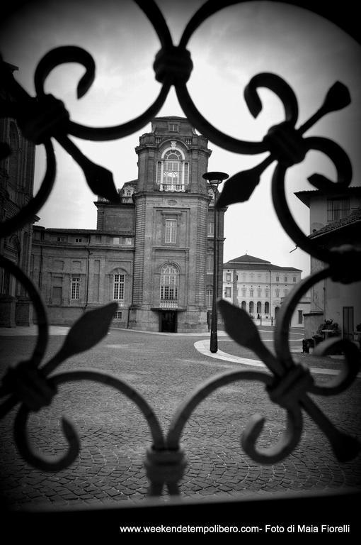 Residence La Pera Bugiarda Venaria Reale Bagian luar foto