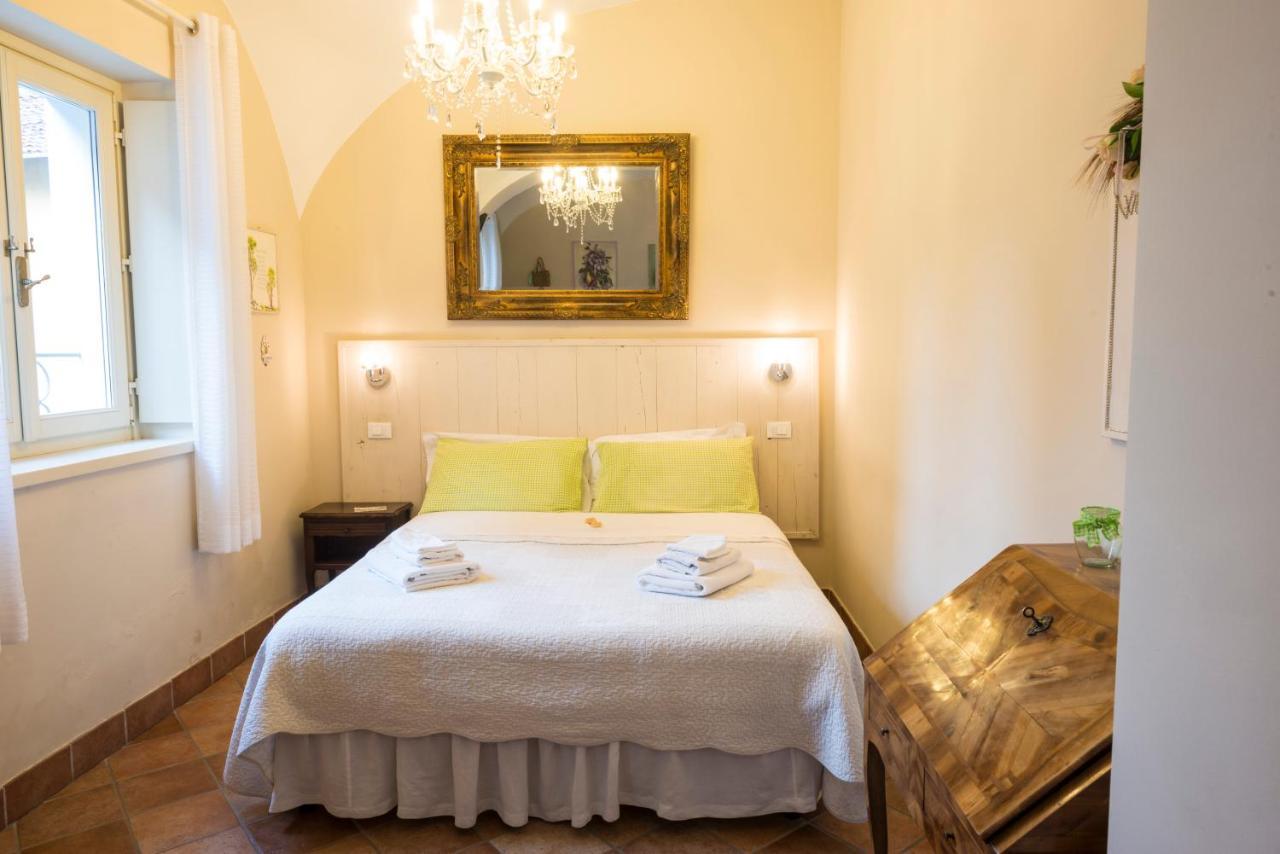 Residence La Pera Bugiarda Venaria Reale Bagian luar foto